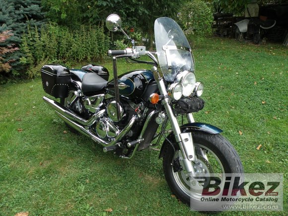 1999 Suzuki VZ 800 Marauder photo
